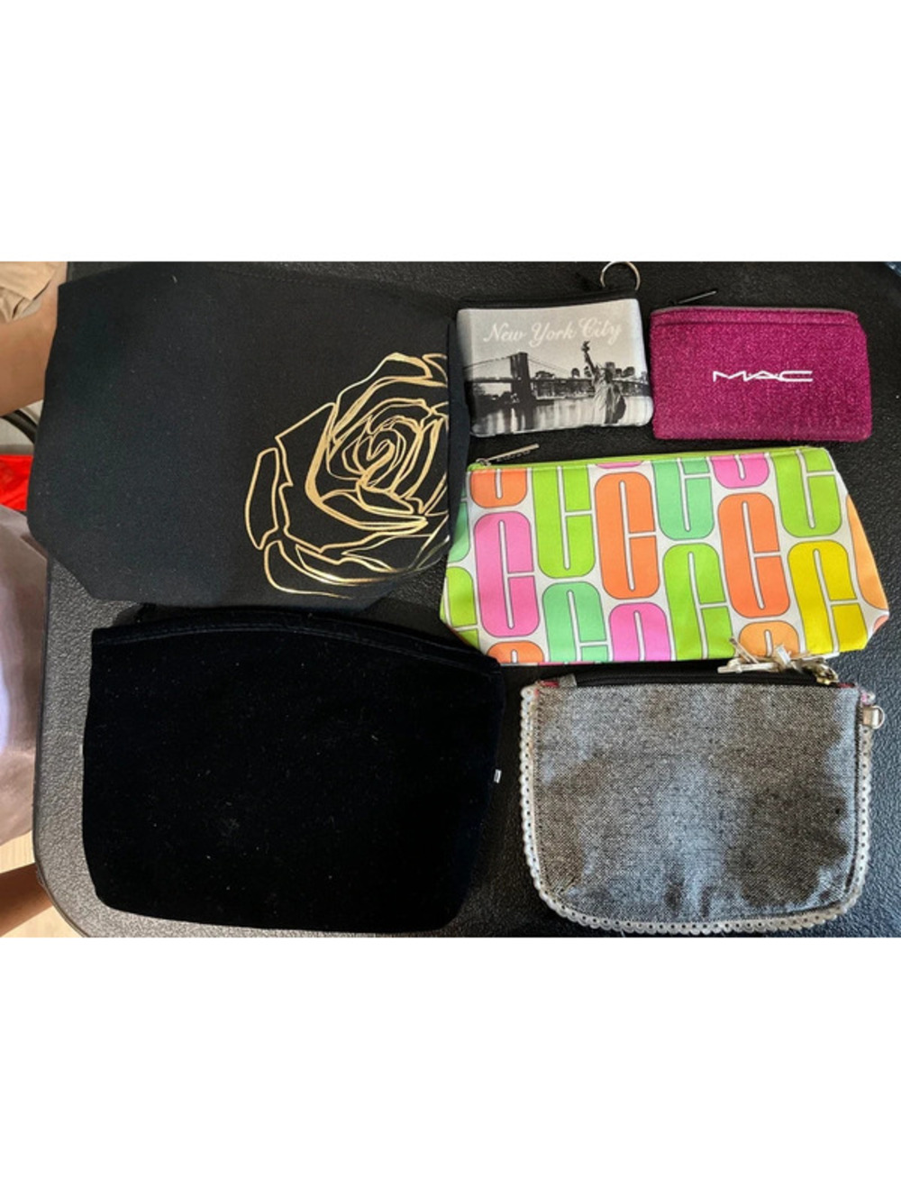Lot of 6 makeup storage bags small large
